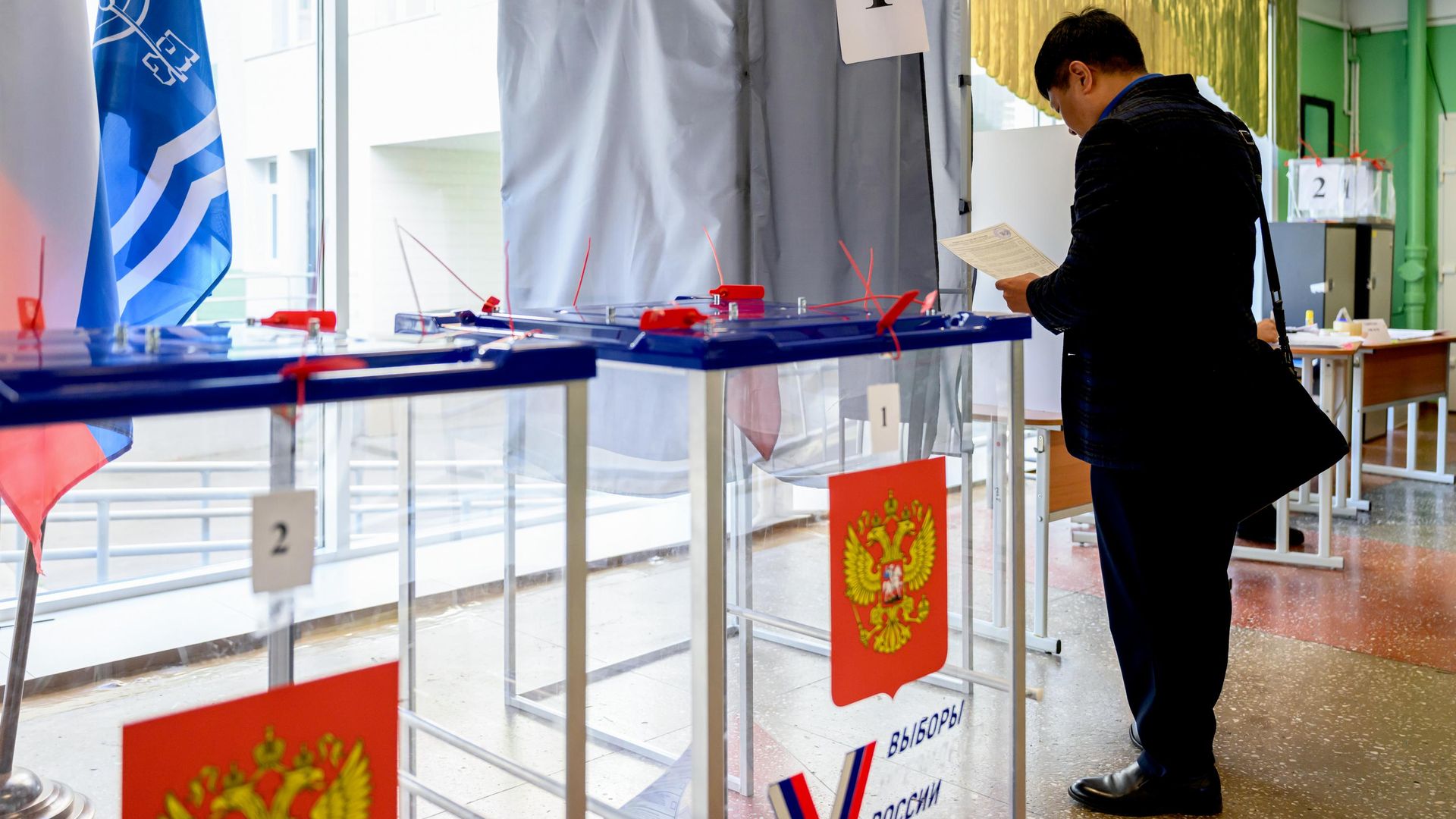 Три азербайджанца участвуют в выборах в России